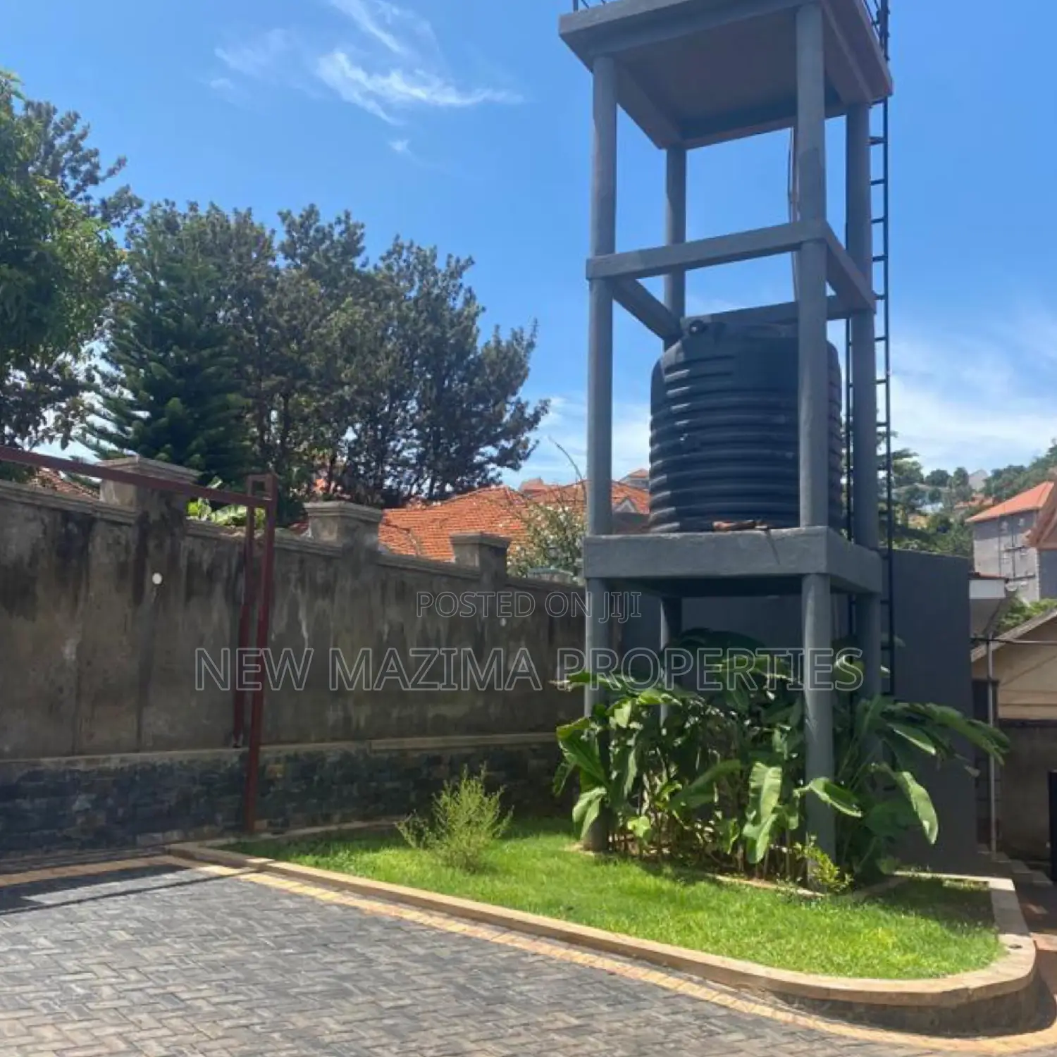 6bdrm Maisonette in Buziga Heights, Division A for sale in Division A