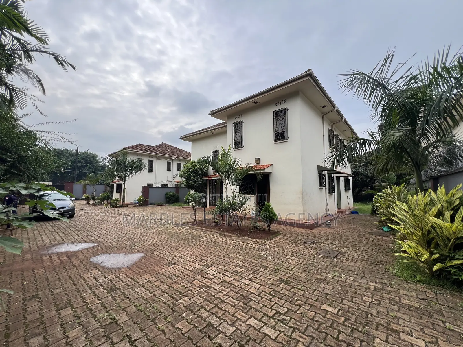 10bdrm Maisonette in Kololo, Central Division for rent in Central Division