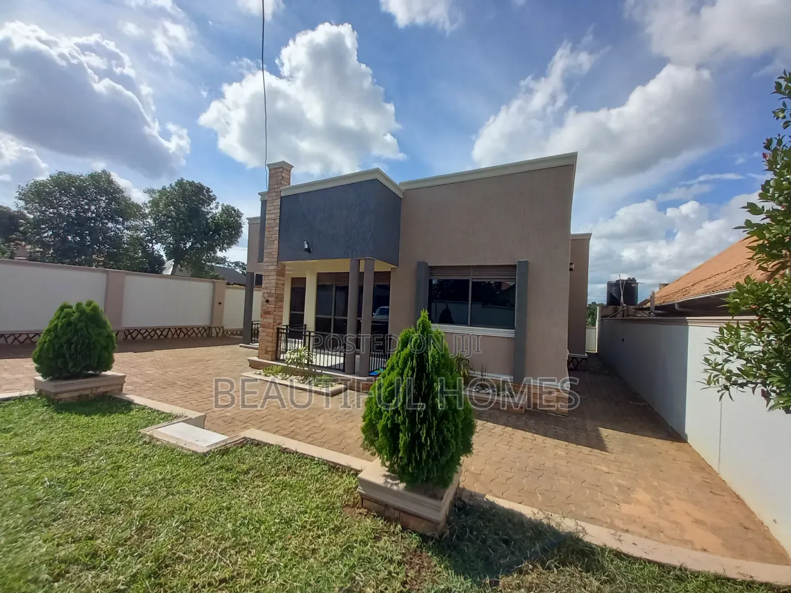 Furnished in Kira for sale in Kira