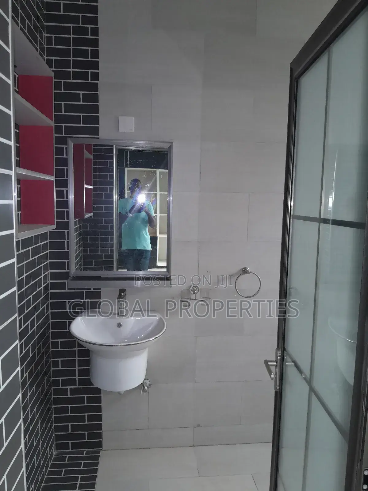 3bdrm Apartment in Kyaliwajala Kira, Central Division for rent in Central Division