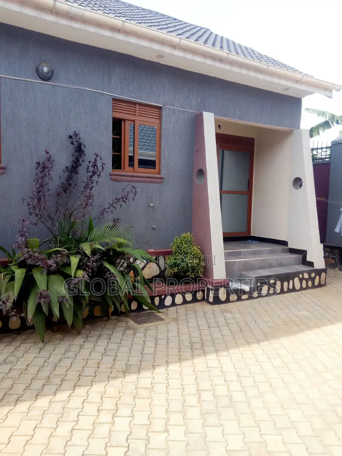 1bdrm Bungalow in Najjera Estate, Central Division for rent in Central Division