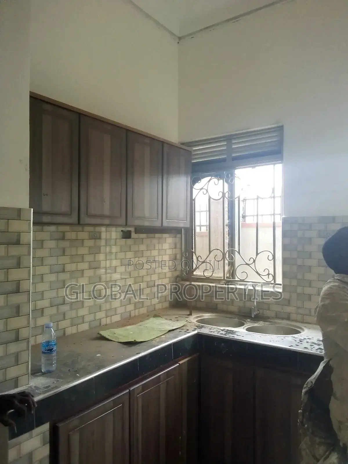 1bdrm Bungalow in Kira Najjera Rd, Central Division for rent in Central Division