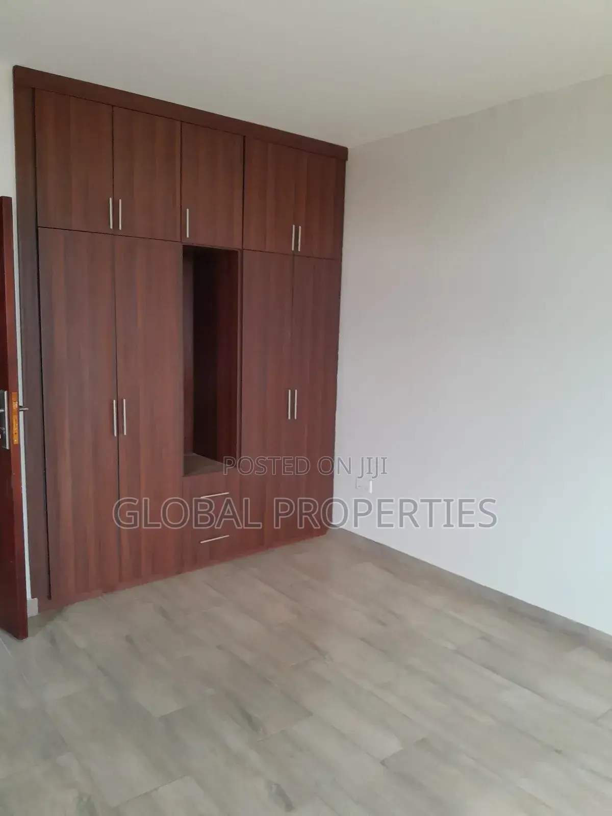 2bdrm Bungalow in Bweyogerere Mbalwa, Central Division for rent in Central Division