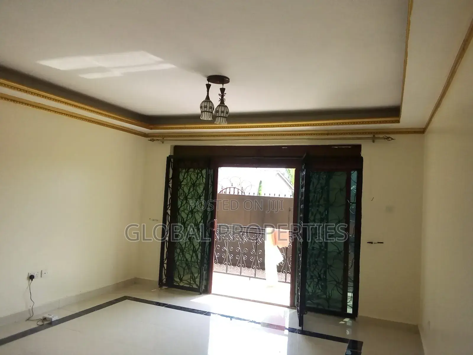 2bdrm Bungalow in Bweyogerere Mbalwa, Central Division for rent in Central Division