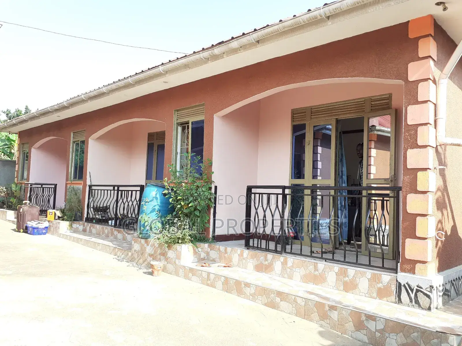 1bdrm Bungalow in Bweyogerere, Central Division for rent in Central Division