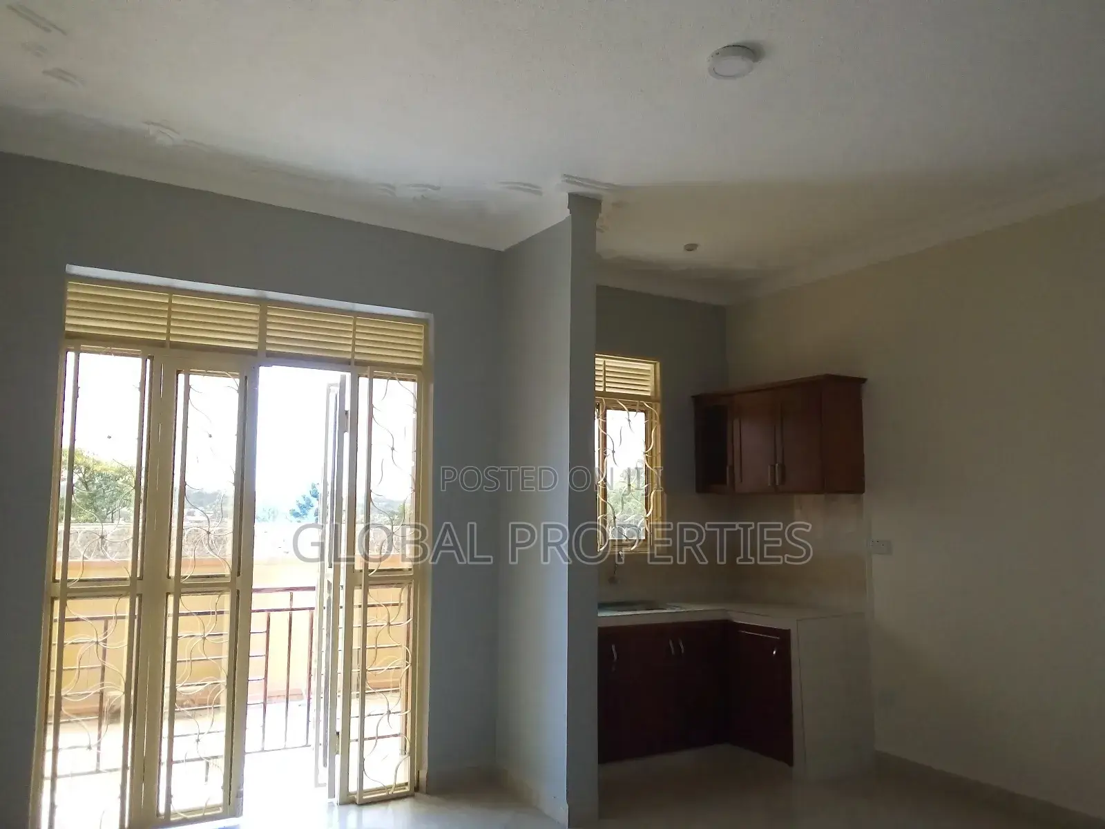 1bdrm Bungalow in Bweyogerere, Central Division for rent in Central Division