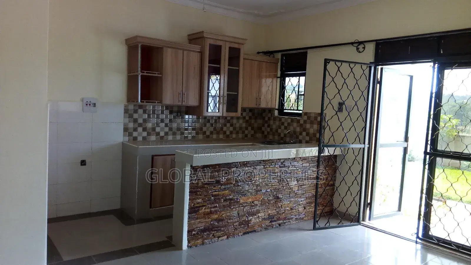1bdrm Bungalow in Kyaliwajala, Central Division for rent in Central Division