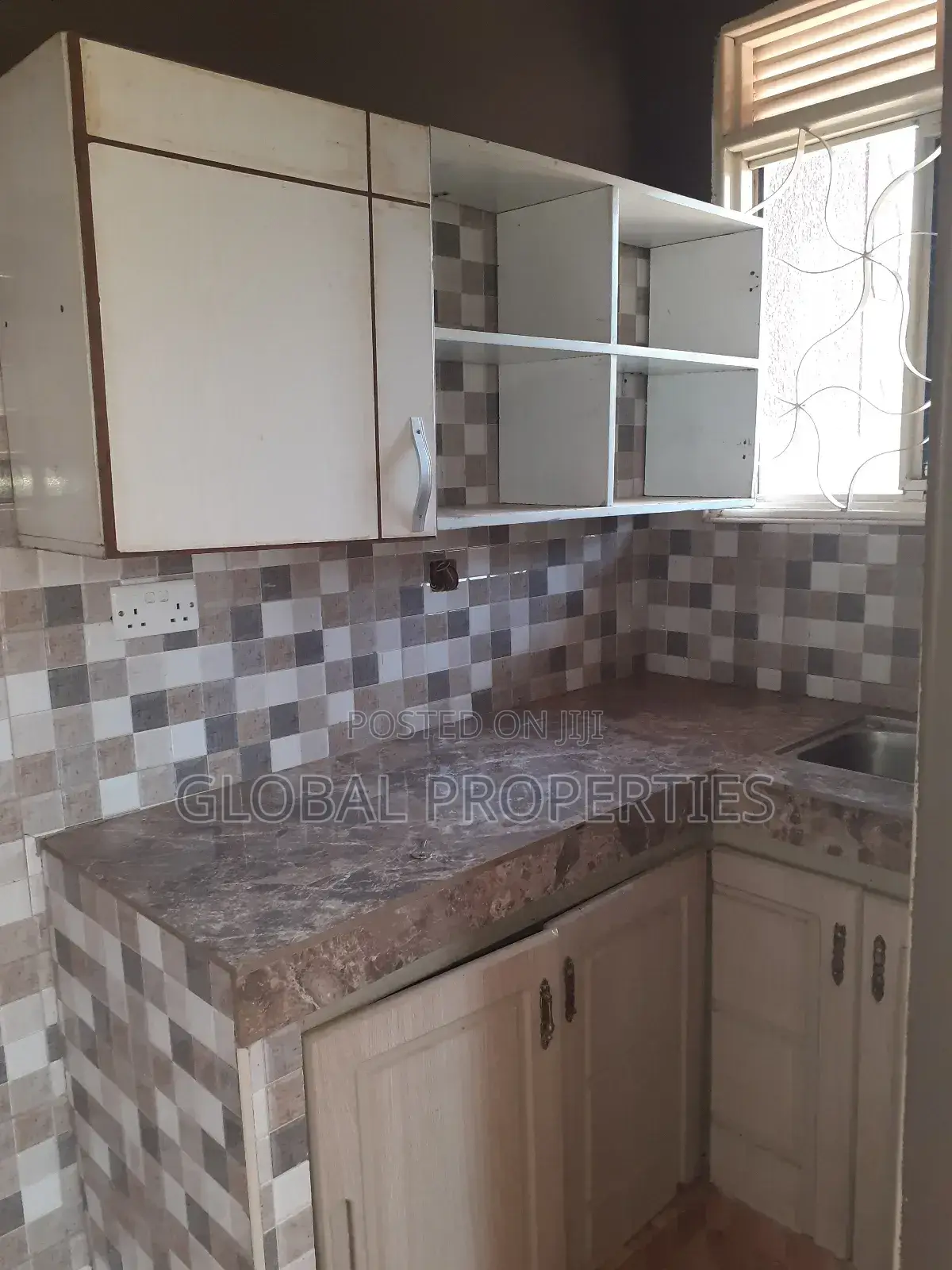 1bdrm Bungalow in Bweyogerere, Central Division for rent in Central Division