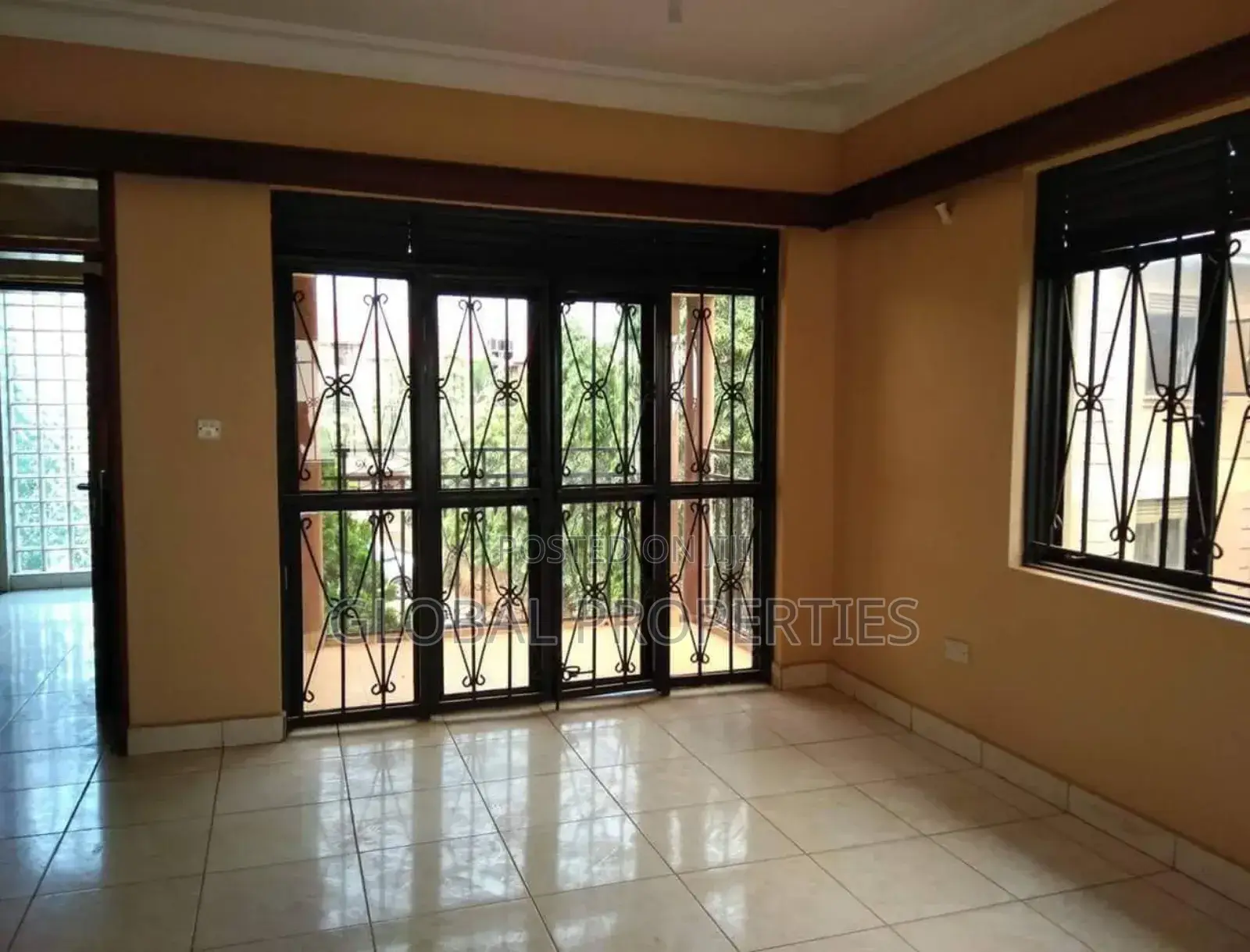 2bdrm Bungalow in Kira Estate, Central Division for rent in Central Division