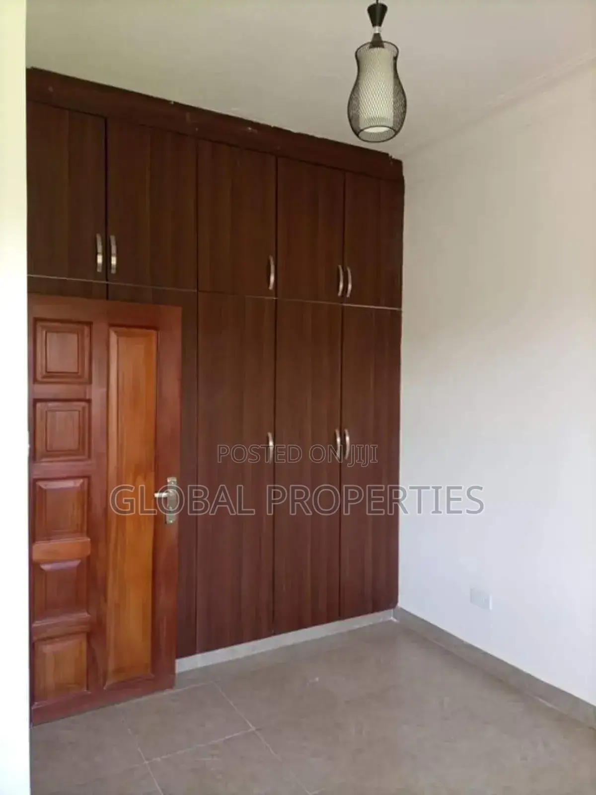 1bdrm Apartment in Kira Kyaliwajala Rd, Central Division for rent in Central Division
