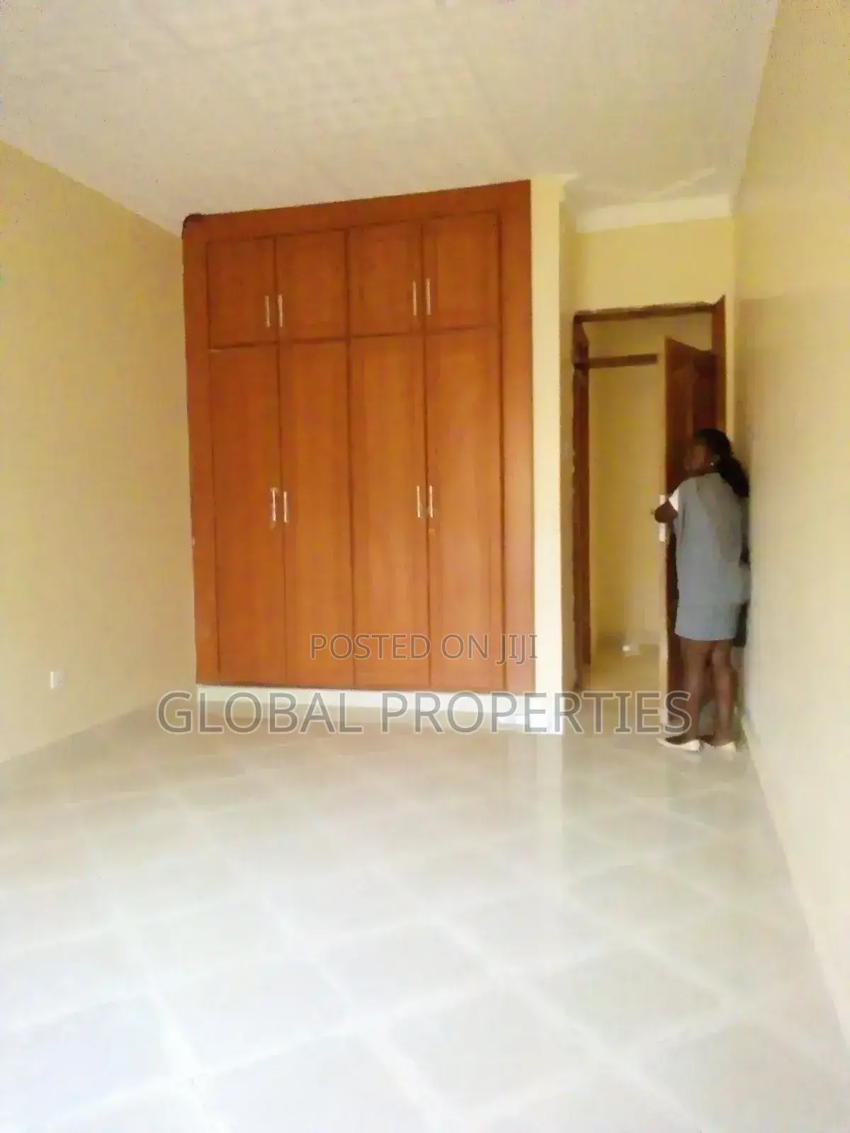 1bdrm Bungalow in Kira Estate, Central Division for rent in Central Division
