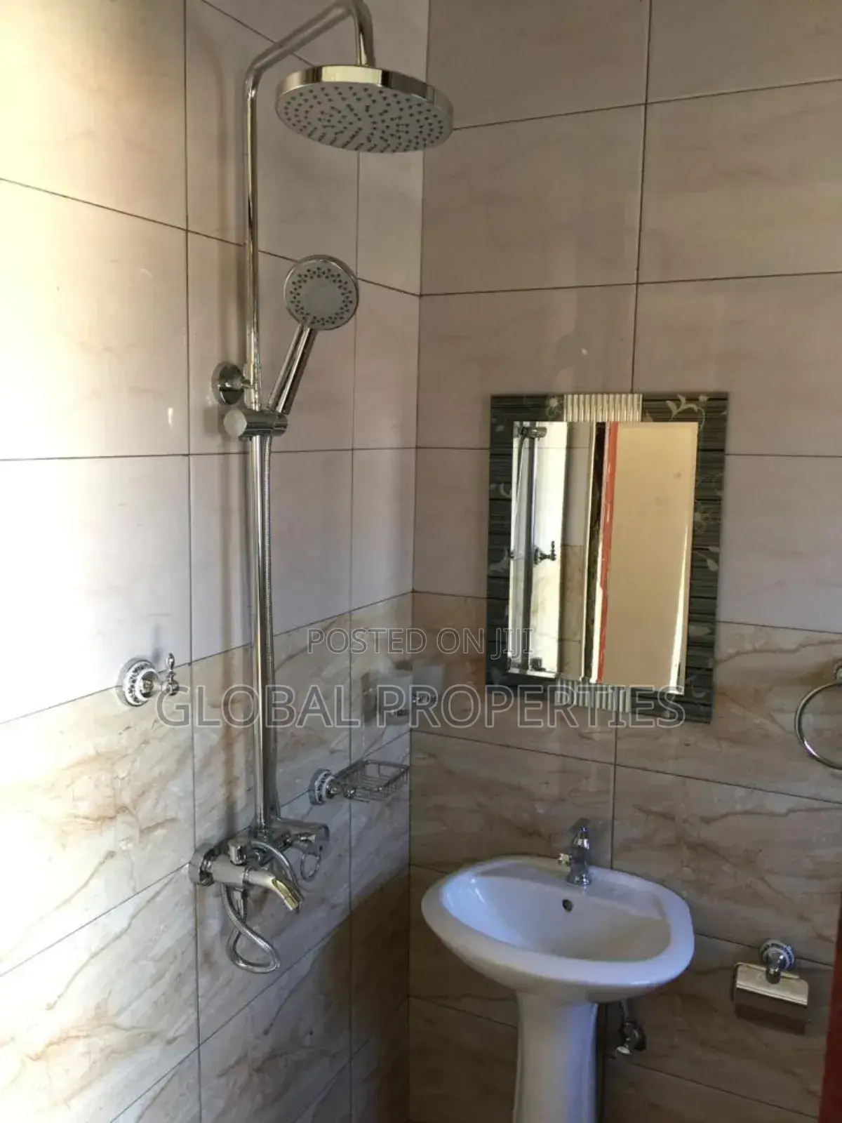 1bdrm Bungalow in Kira, Central Division for rent in Central Division