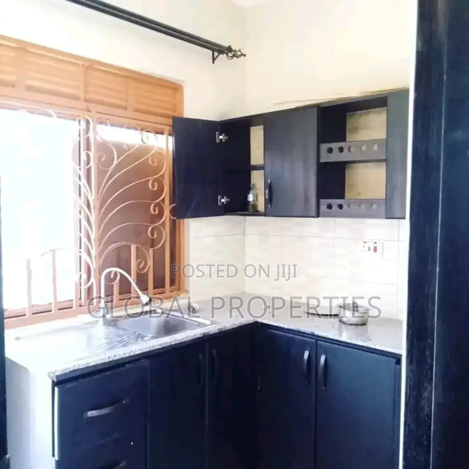 1bdrm Bungalow in Mbalwa Estate, Central Division for rent in Central Division