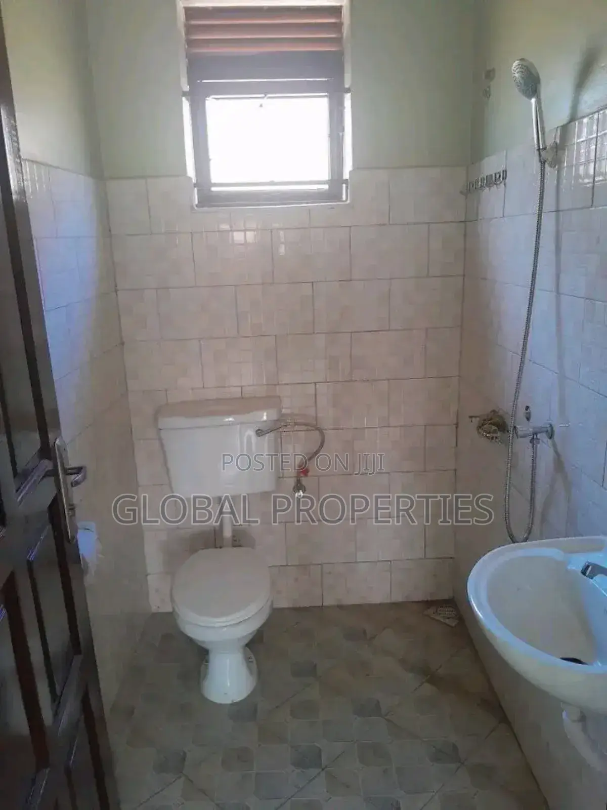 1bdrm Bungalow in Kira Bulindo Rd, Central Division for rent in Central Division