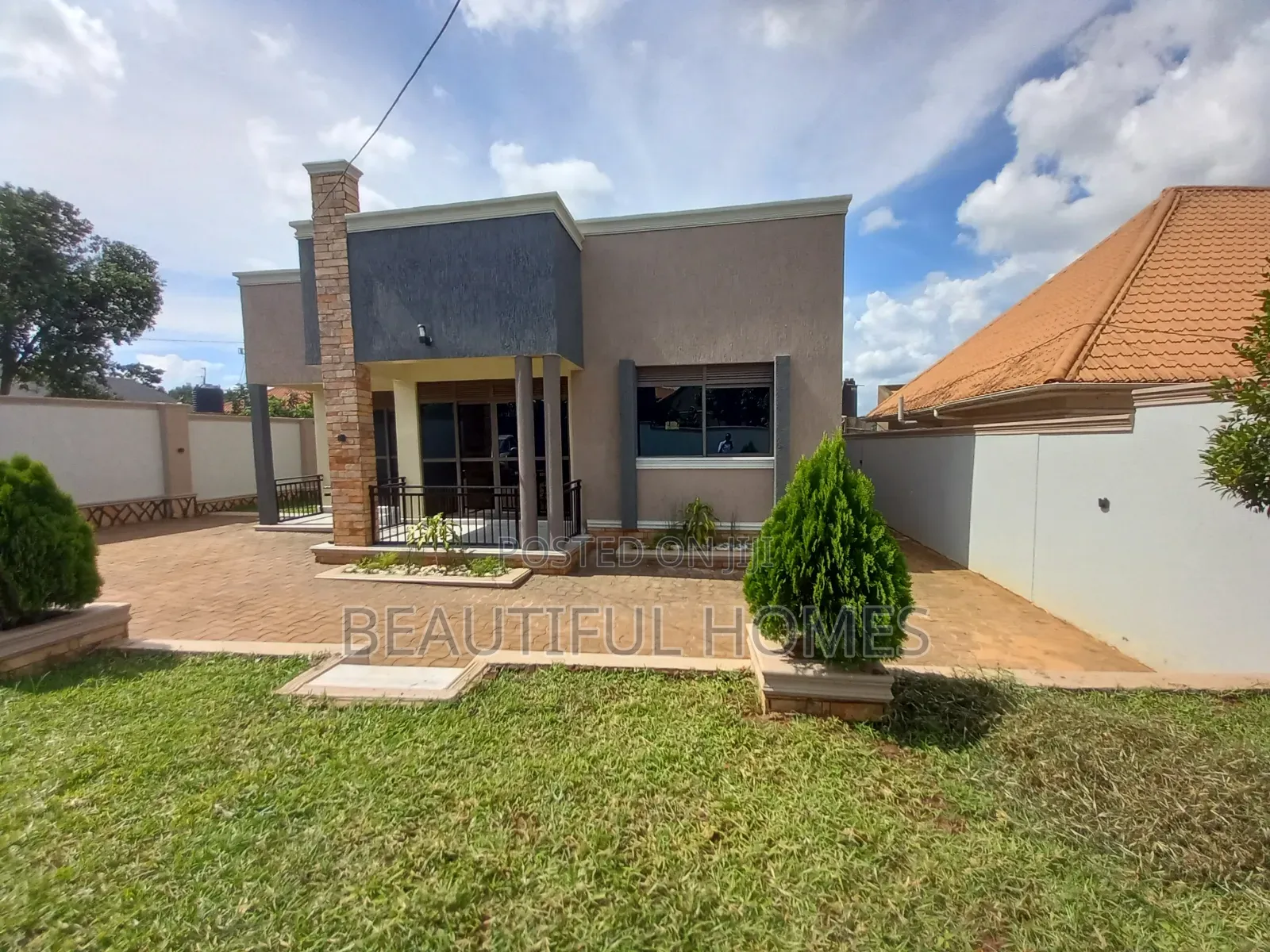 Furnished 4bdrm Bungalow in Nakwero Organised, Kira for sale in Kira