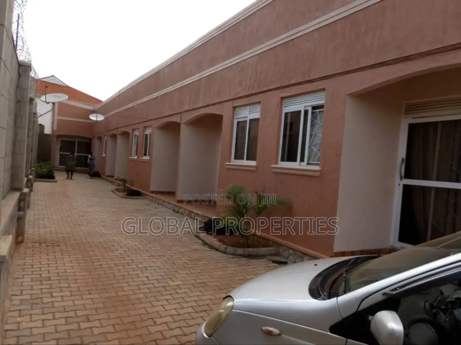 1bdrm Bungalow in Bweyogerere, Central Division for rent in Central Division