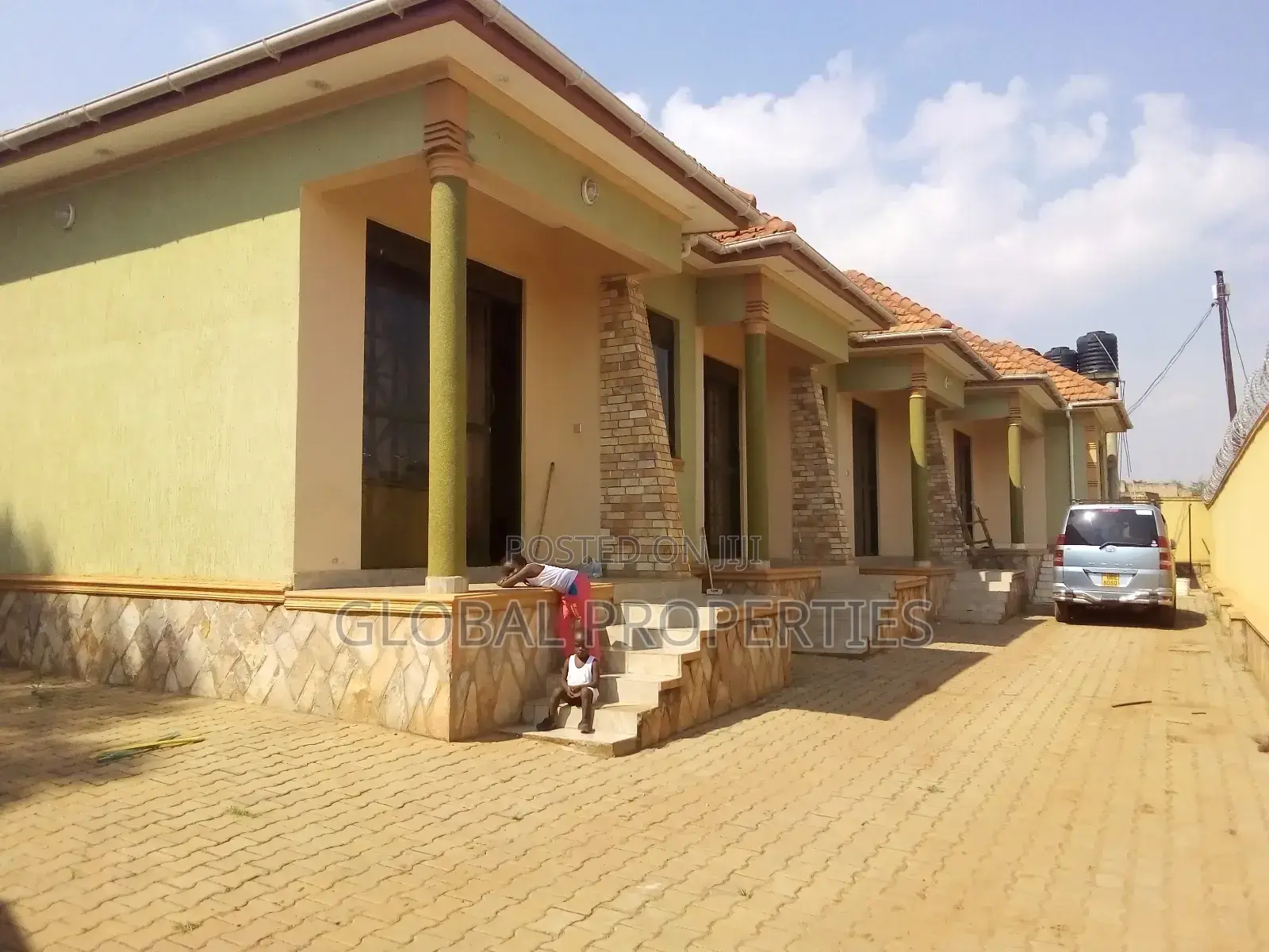 1bdrm Bungalow in Kira Bulindo Rd, Central Division for rent in Central Division