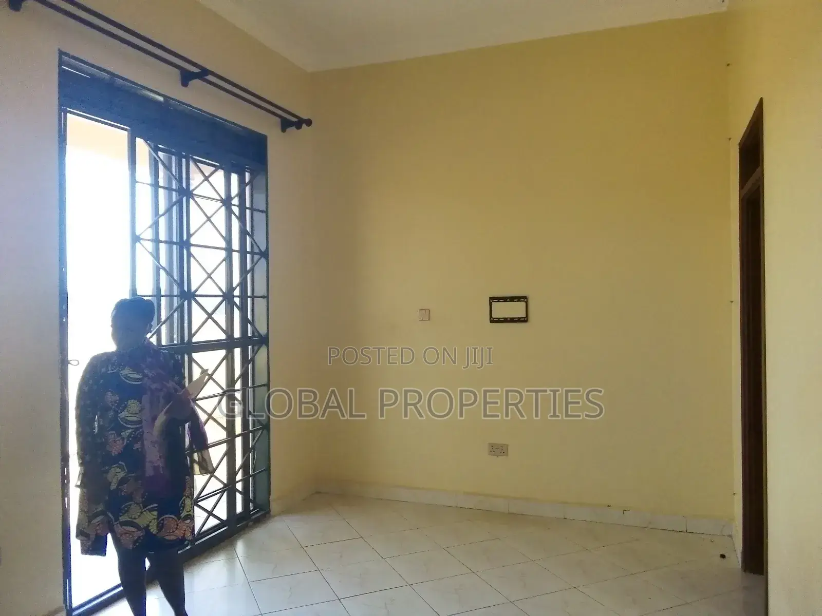 1bdrm Bungalow in Kira Bulindo Rd, Central Division for rent in Central Division