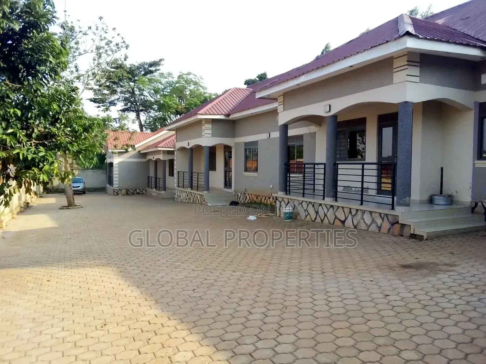 2bdrm Bungalow in Kisaasi, Central Division for rent in Central Division