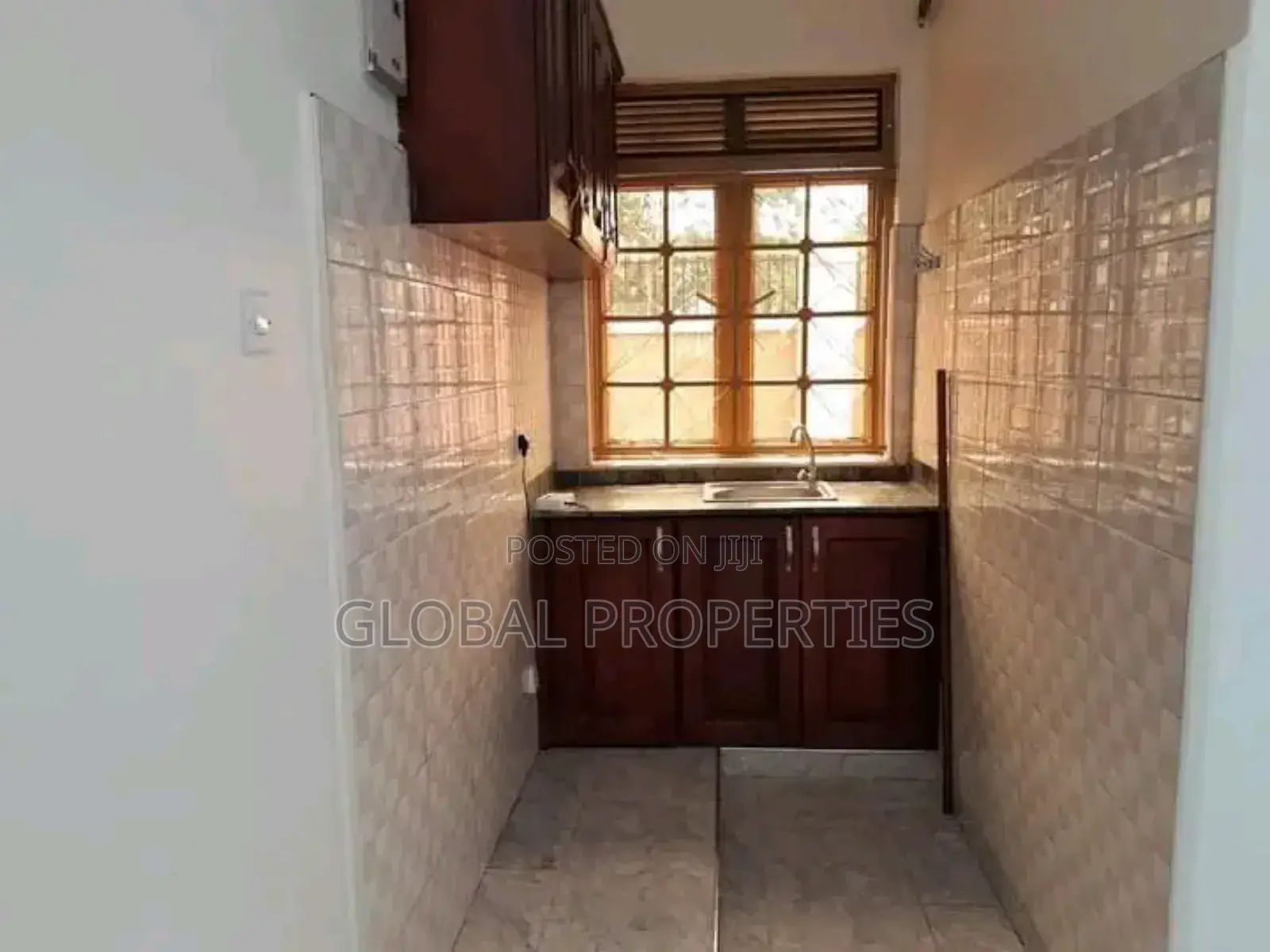 1bdrm Bungalow in Bweyogerere Buuto Rd, Central Division for rent in Central Division