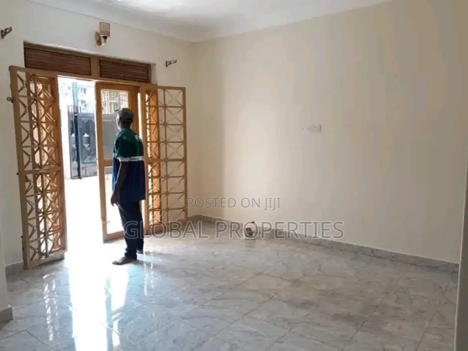 1bdrm Bungalow in Bweyogerere Buuto Rd, Central Division for rent in Central Division
