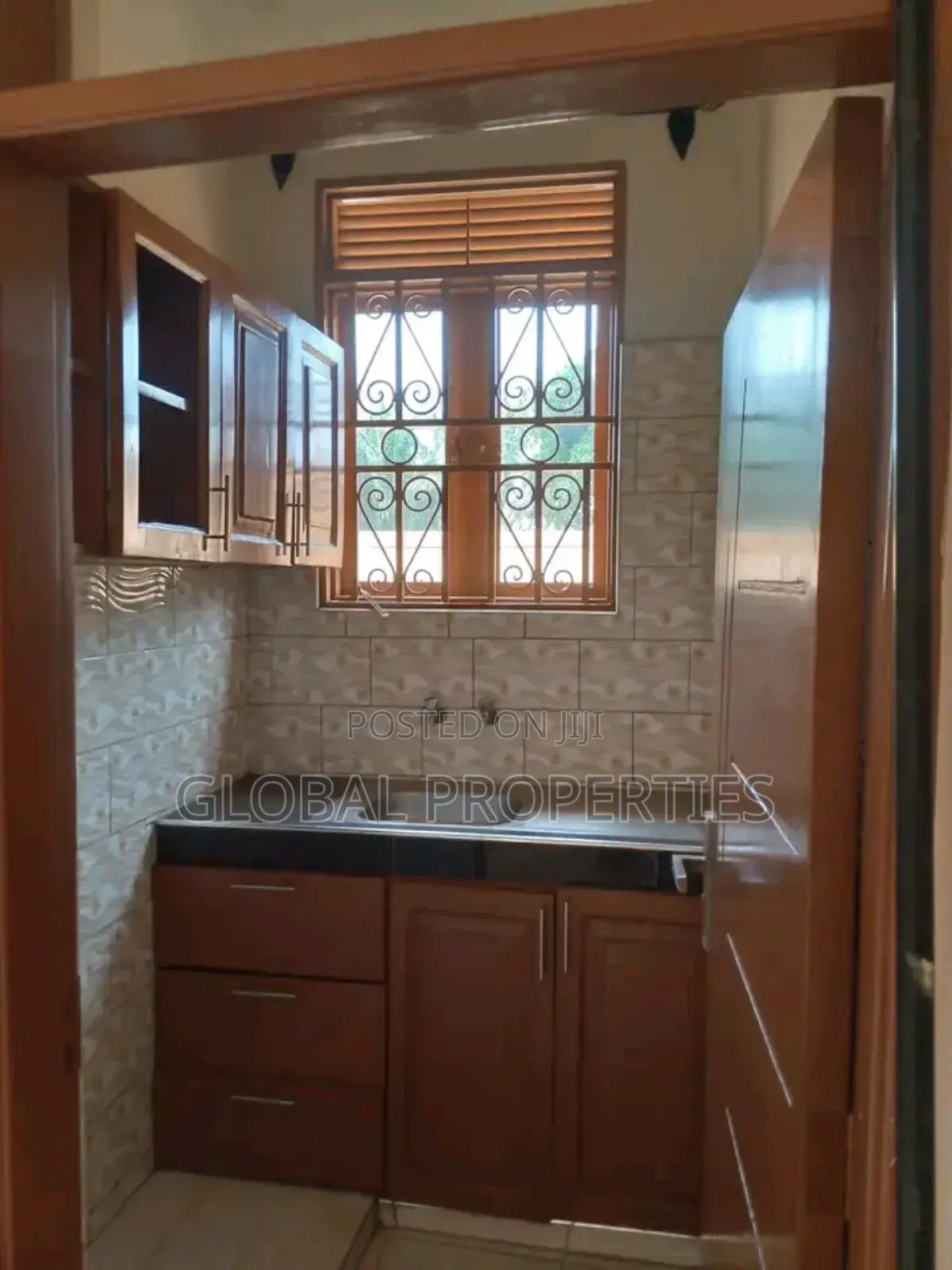 1bdrm Bungalow in Kira Bulindo Estate, Central Division for rent in Central Division