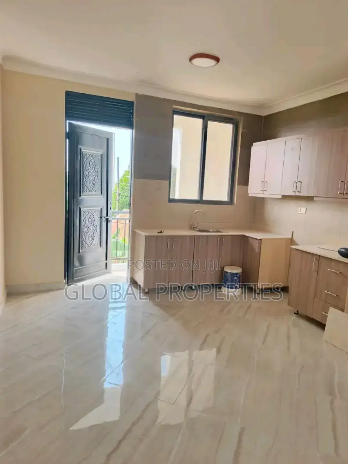 2bdrm Apartment in Kyambongo Kireka Rd, Central Division for rent in Central Division