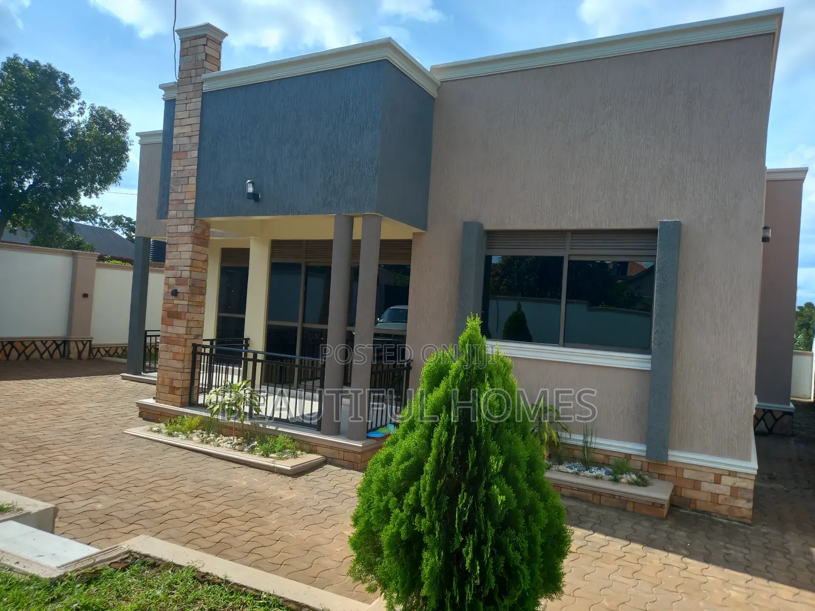 Furnished 4bdrm Bungalow in Kira for sale in Kira