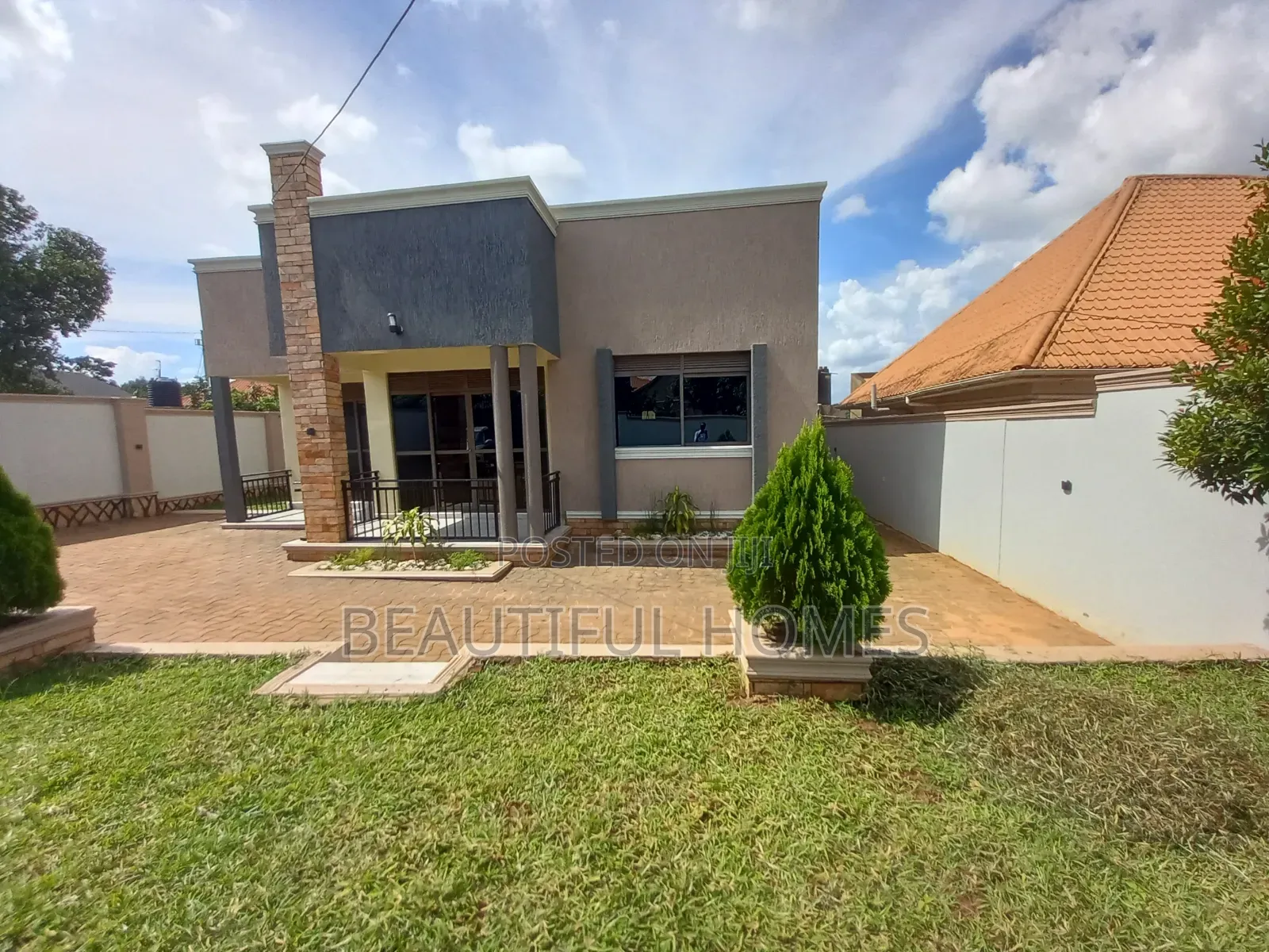 Furnished 4bdrm House in Kira for sale in Kira