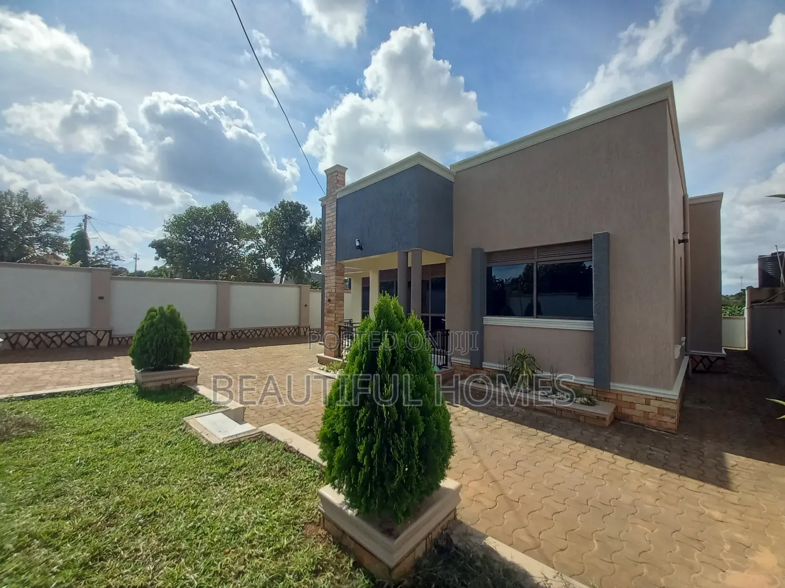 Furnished 4bdrm House in Kira for sale in Kira