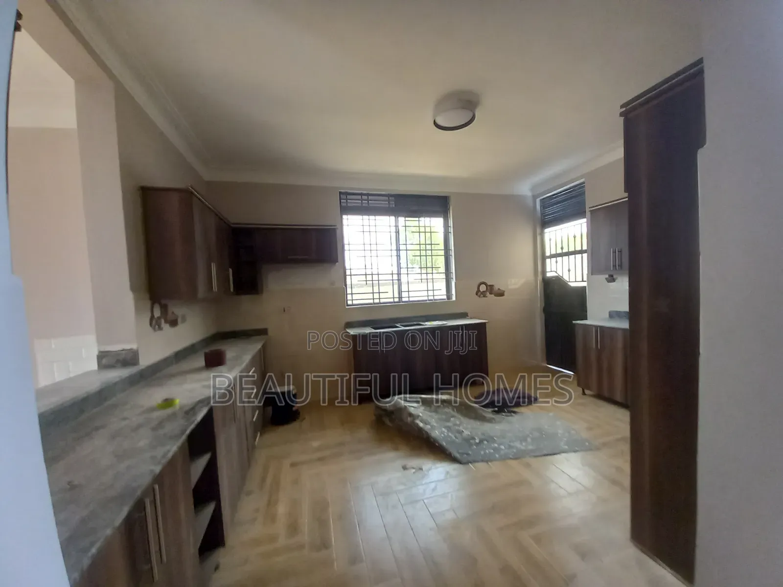 Furnished 6bdrm Mansion in Kira Town, Central Division for sale in Central Division
