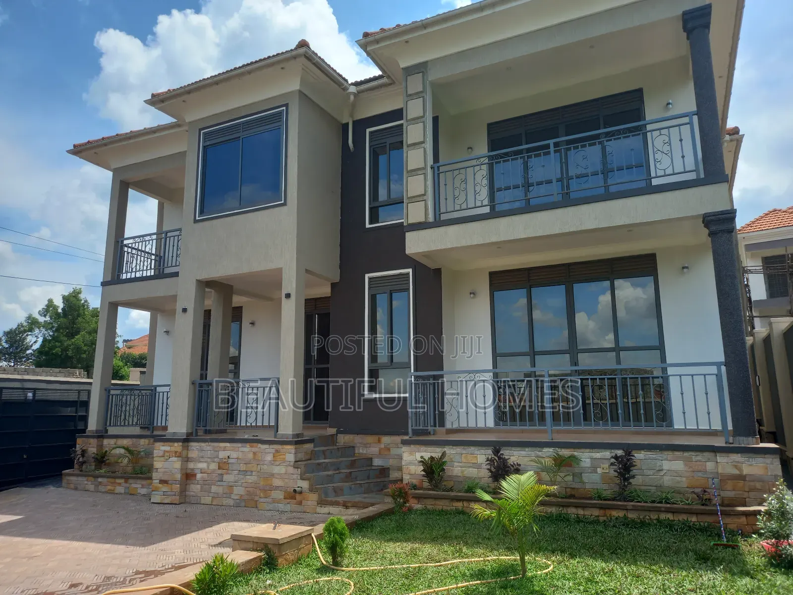 Furnished 6bdrm House in Kira Ministers for sale in Kira