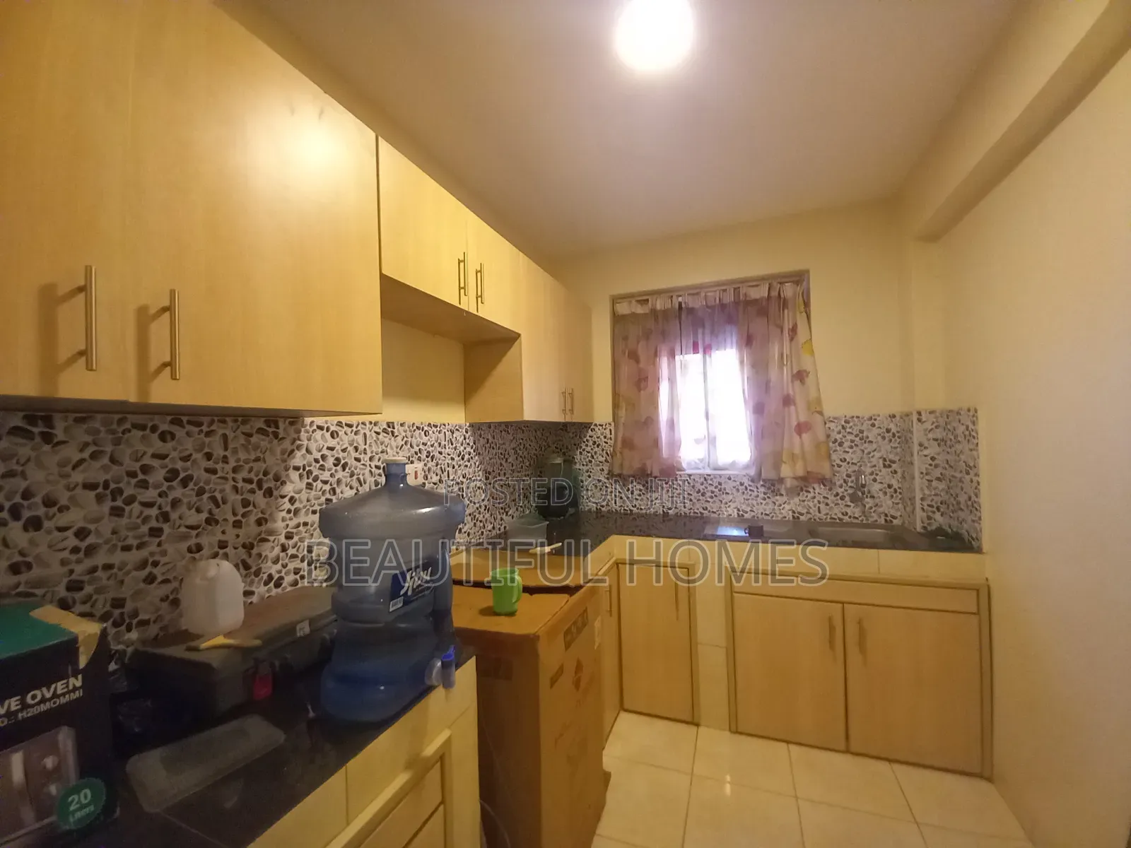 Furnished 3bdrm Condo in Kisaasi, Nakawa for sale in Nakawa