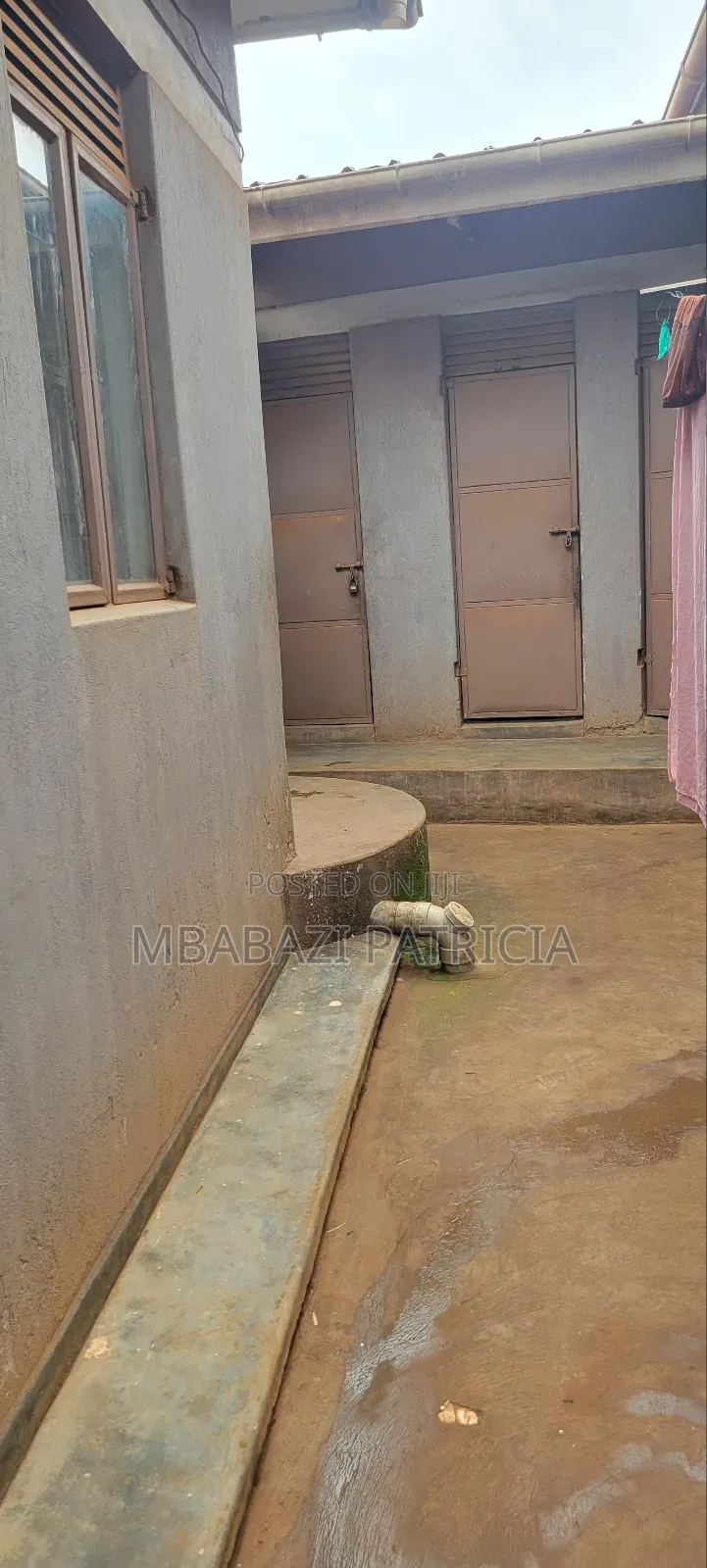 1bdrm House in Lugoba, Kawempe for rent in Kawempe