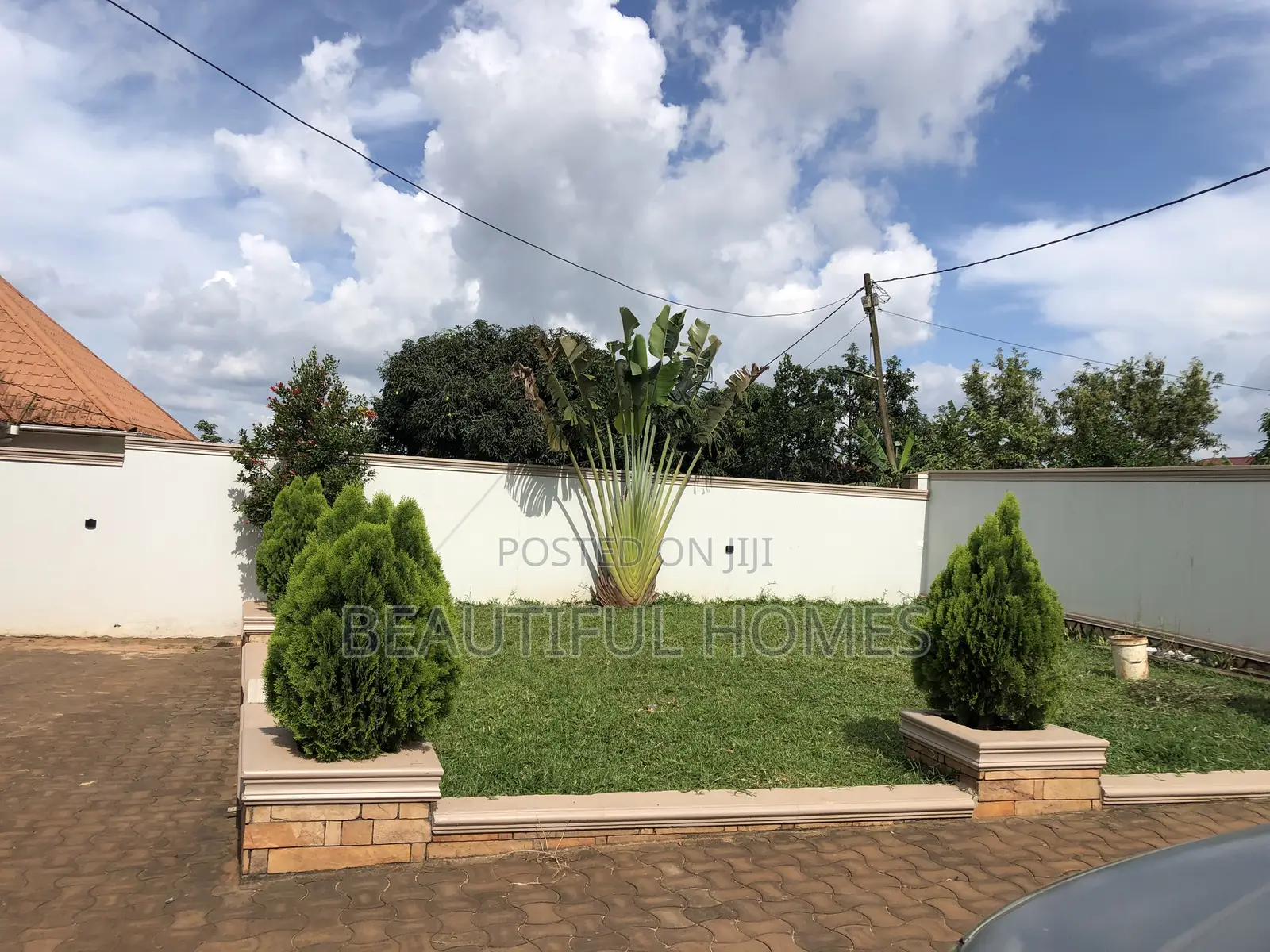 Furnished 4bdrm House in Kira for sale in Kira