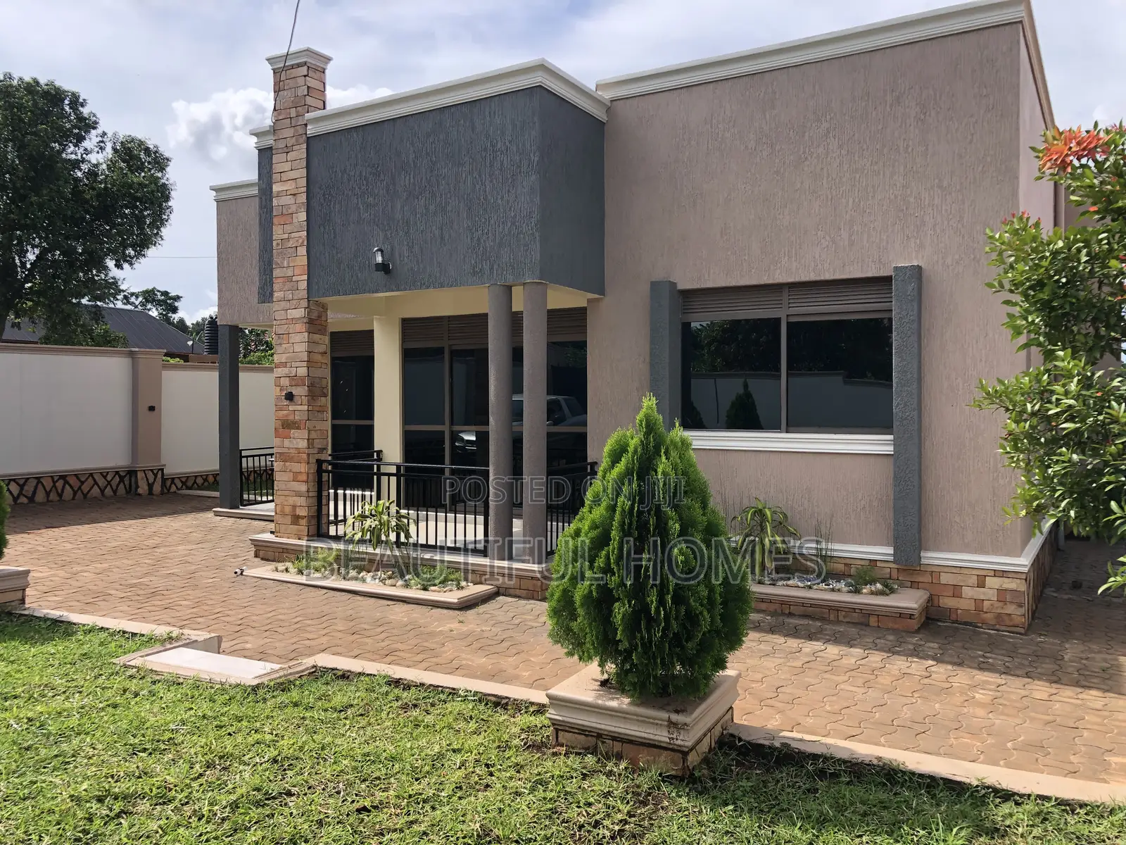 Furnished 4bdrm House in Kira for sale in Kira
