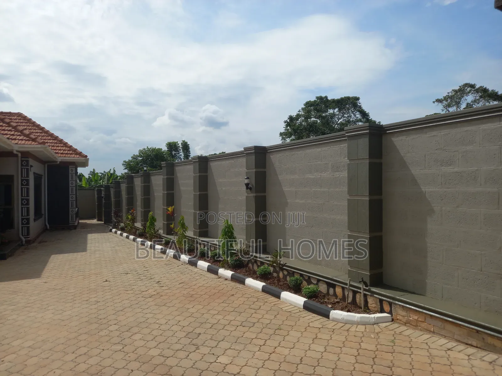 Furnished 4bdrm House in Namugongo, Kira for sale in Kira
