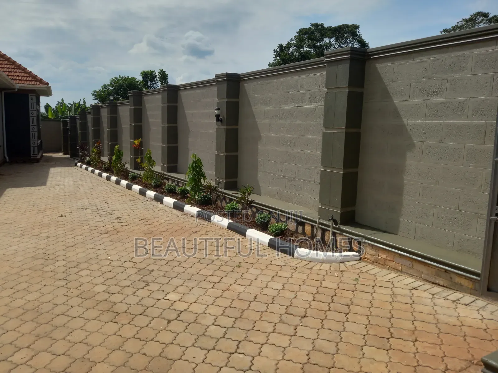 Furnished 4bdrm House in Namugongo, Kira for sale in Kira