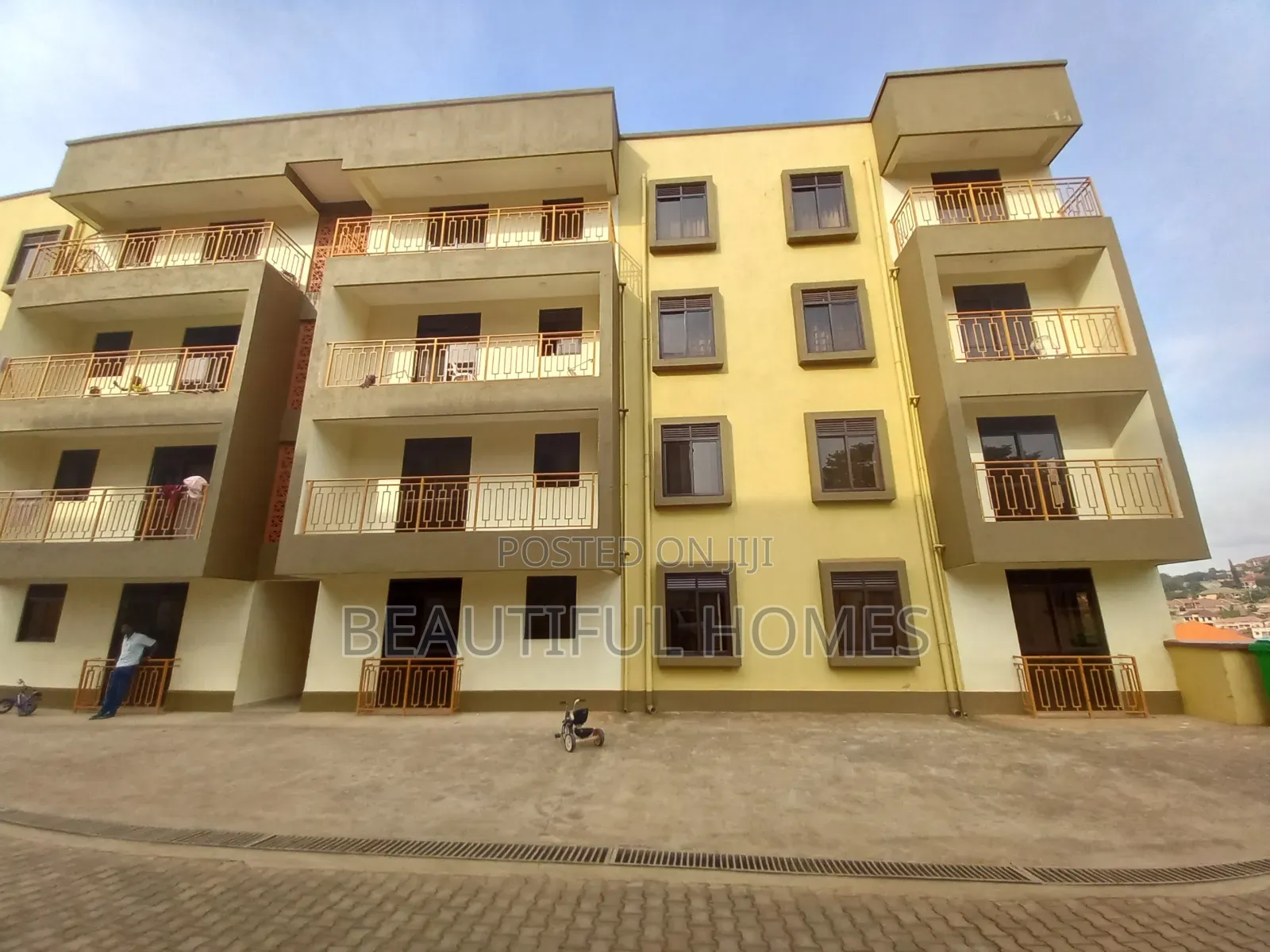 Furnished 3bdrm Condo in Kisaasi, Nakawa for sale in Nakawa