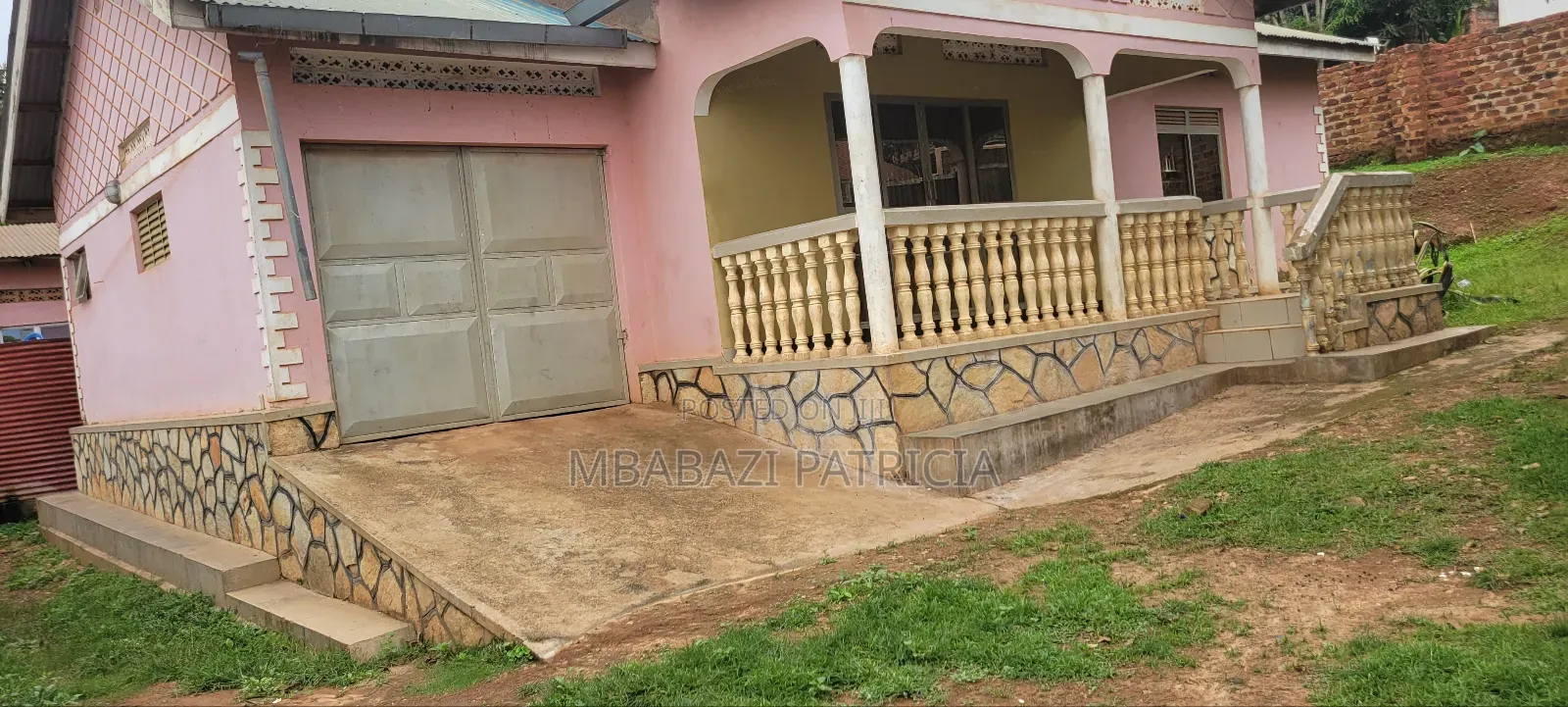 3bdrm House in Lugoba, Kawempe for rent in Kawempe