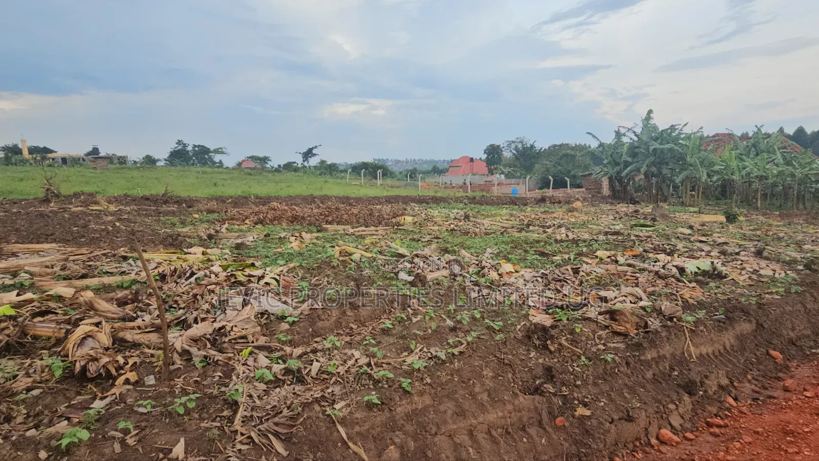 Plots for Sale at Kakiri -Kikugi Town. in Wakiso / Wakiso