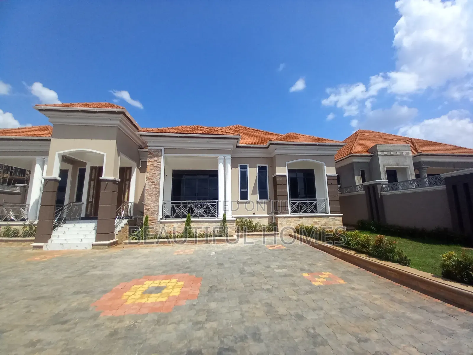 Furnished 5bdrm Bungalow in Najjera Gated, Central Division for sale in Central Division