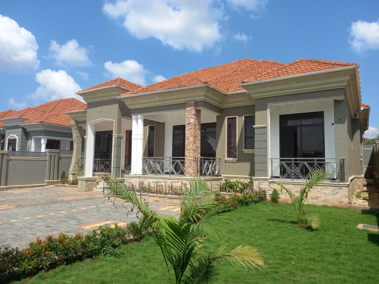 Furnished 5bdrm Bungalow in Kira for sale in Kira