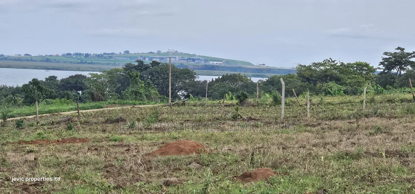 Own This Land at Kawuku Bwerenga -Bujiri Entebbe Road in Ssisa
