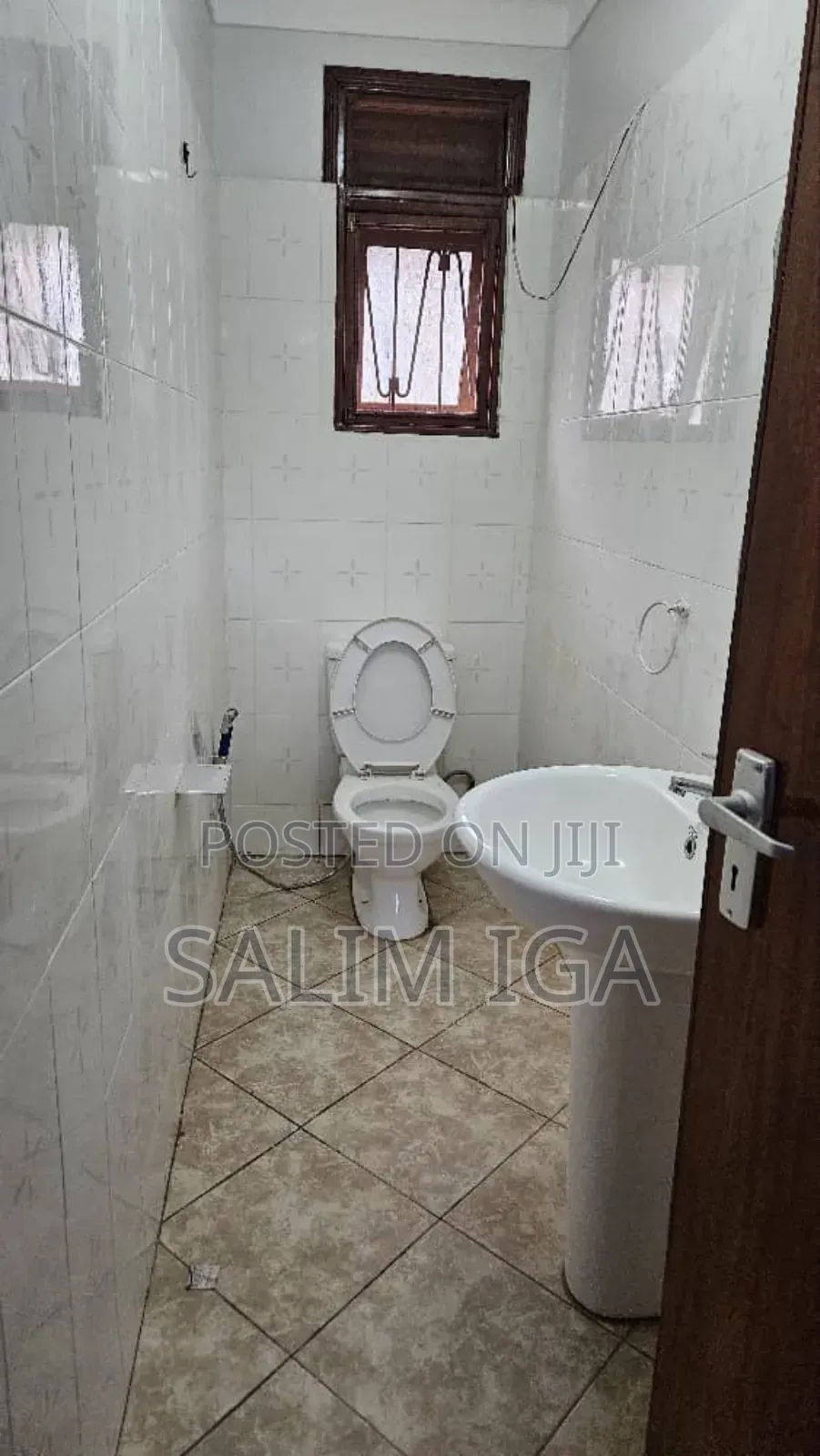 3bdrm Townhouse / Terrace in Kololo Property, Central Division in Central Division