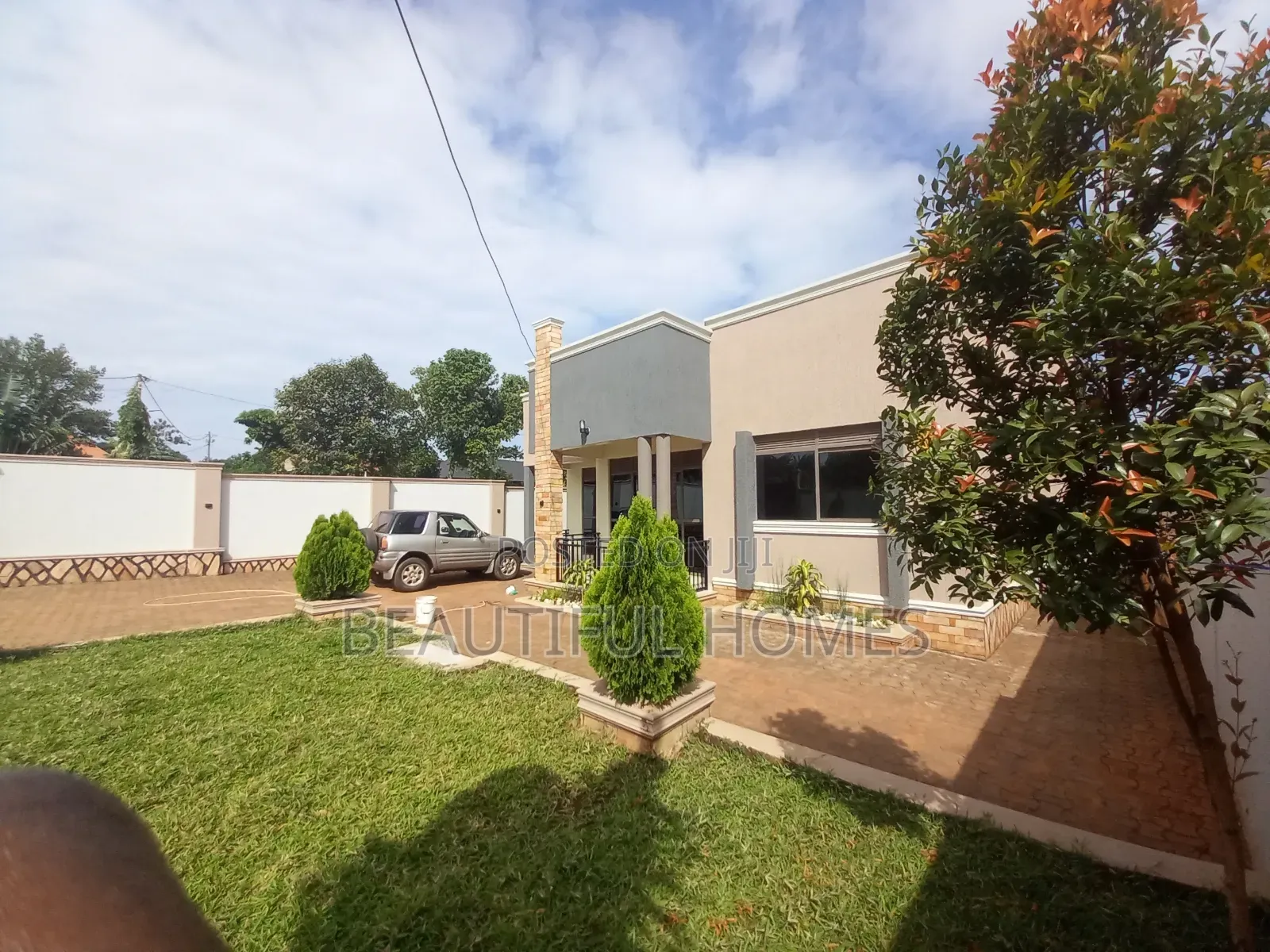 Furnished 4bdrm Bungalow in Kirinya Kampala, Kira for sale in Kira