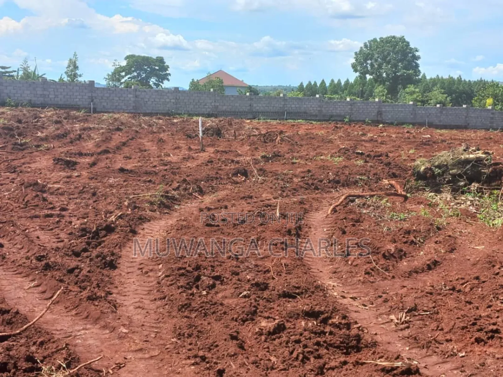 Plot's for Sale in Busika in Luwero / Luwero