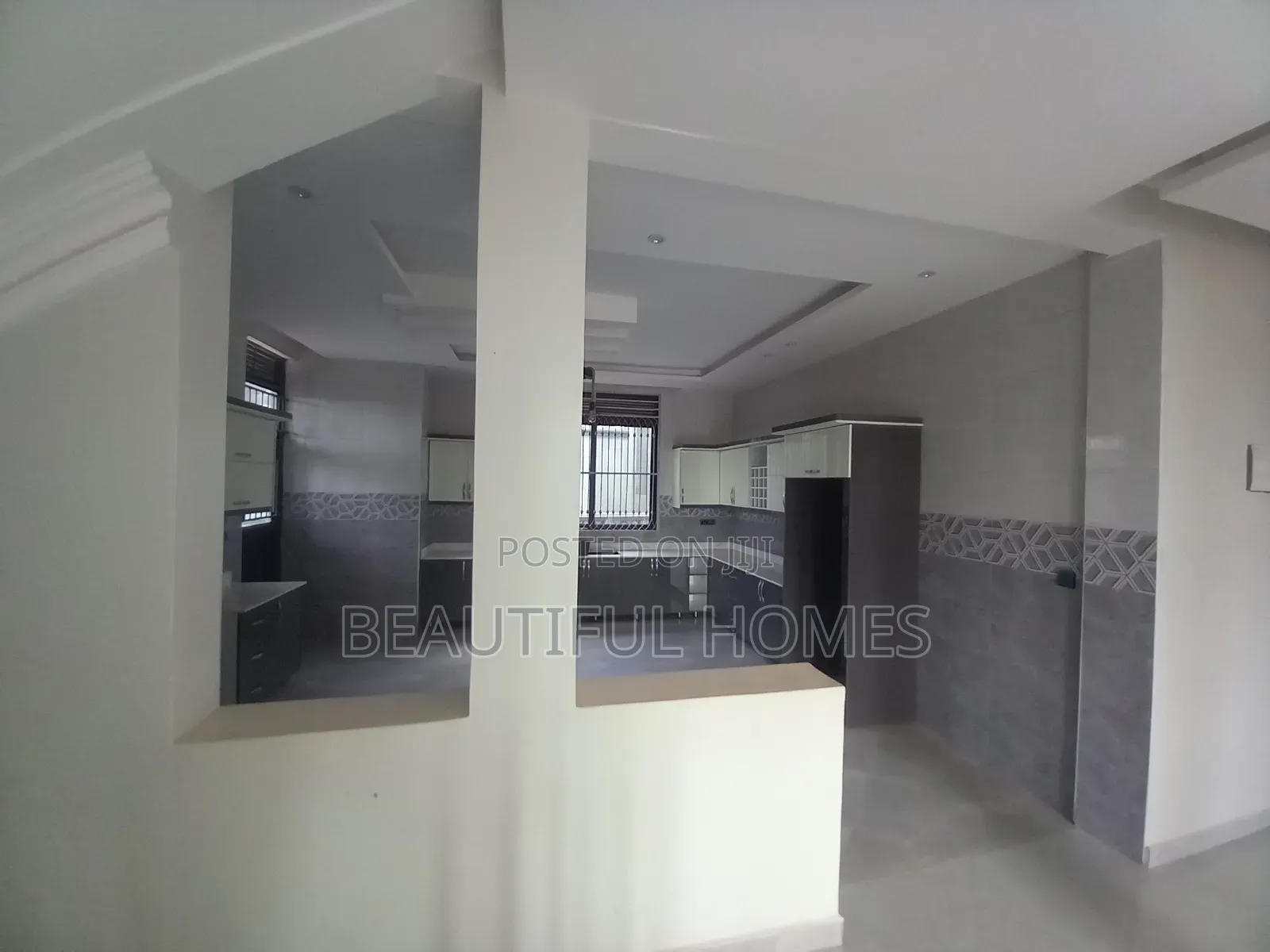 Furnished 6bdrm Mansion in Kira, Central Division for sale in Central Division