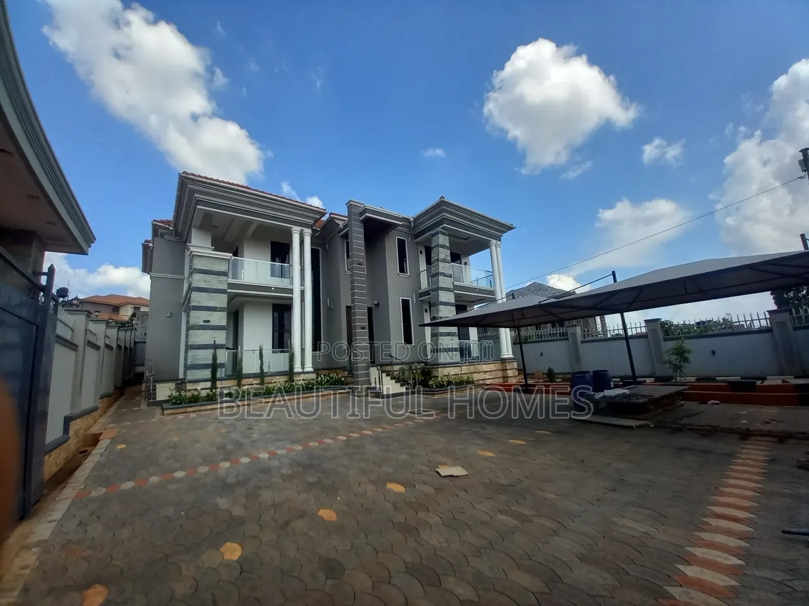 Furnished 6bdrm Duplex in Kira, Central Division for sale in Central Division