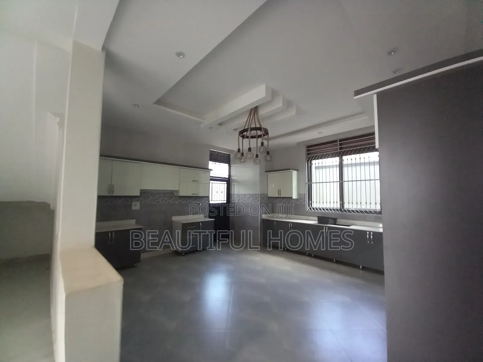 Furnished 6bdrm Mansion in Kira for sale in Kira